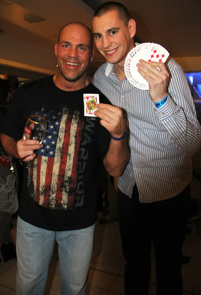 Kurt Angle with Matt Parro and a signed card